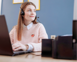 Call center agent working from home